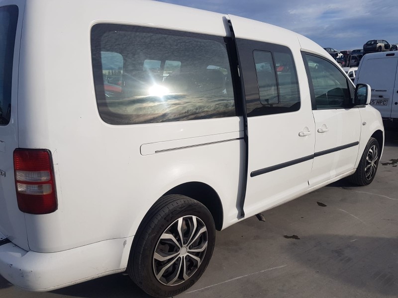 volkswagen caddy furgón/kombi del año 2015