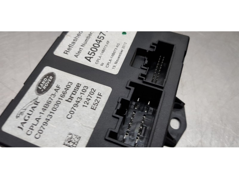 Recambio de modulo electronico para land rover range rover vogue referencia OEM IAM LR034570  