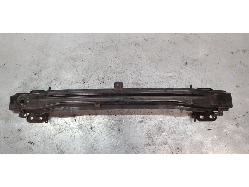 Recambio de refuerzo paragolpes delantero para skoda superb combi (3t5) active referencia OEM IAM 3T0807109D   Recambio de refuerzo paragolpes delantero para skoda superb combi (3t5) active referencia OEM IAM 3T0807109D