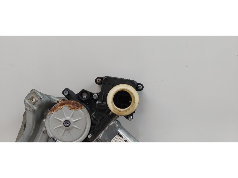 Recambio de elevalunas trasero izquierdo para toyota avensis touring sports executive referencia OEM IAM 6984005131  