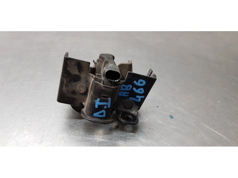 Recambio de cerradura capot para mercedes clase m (w164) 320 cdi 4m edition 10 referencia OEM IAM A2198800160  