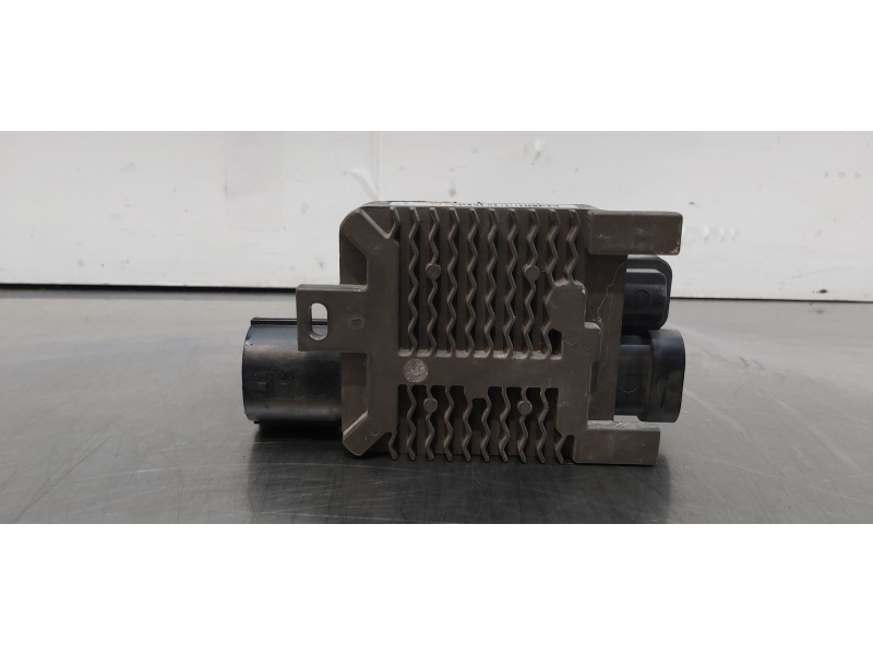 Recambio de modulo electronico para jaguar xf r-sport awd referencia OEM IAM 940013004  