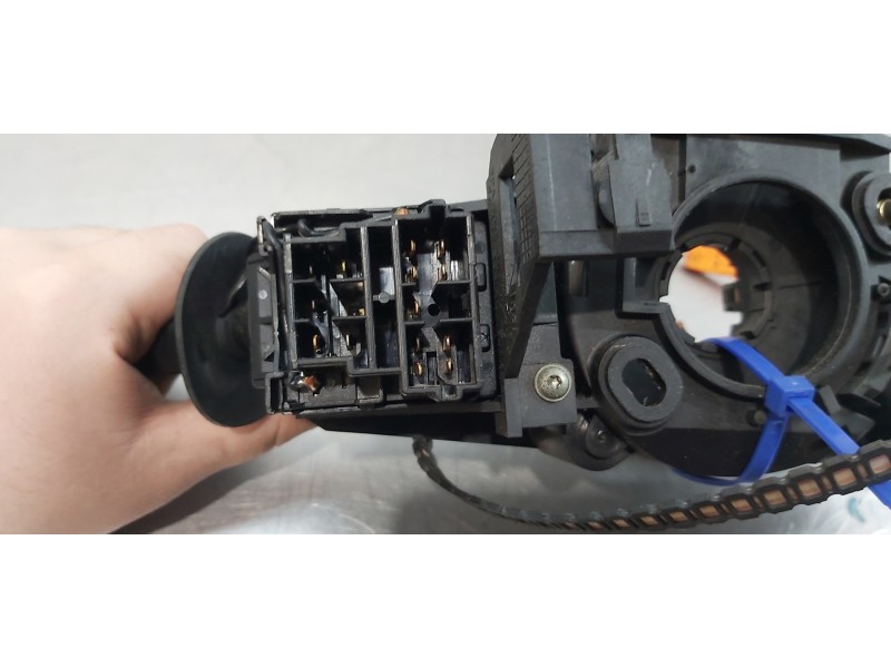 Recambio de mando multifuncion para peugeot 406 berlina (s1/s2) svdt referencia OEM IAM 623995   Recambio de mando multifuncion para peugeot 406 berlina (s1/s2) svdt referencia OEM IAM 623995