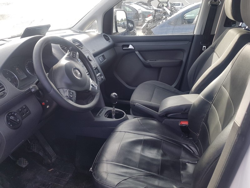 volkswagen caddy furgón/kombi del año 2015