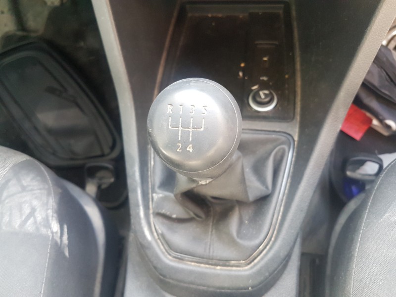 volkswagen caddy furgón/kombi del año 2017