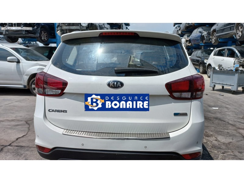 kia carens ( ) del año 2017