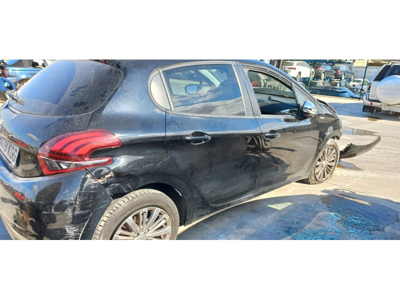 peugeot 208 del año 2017