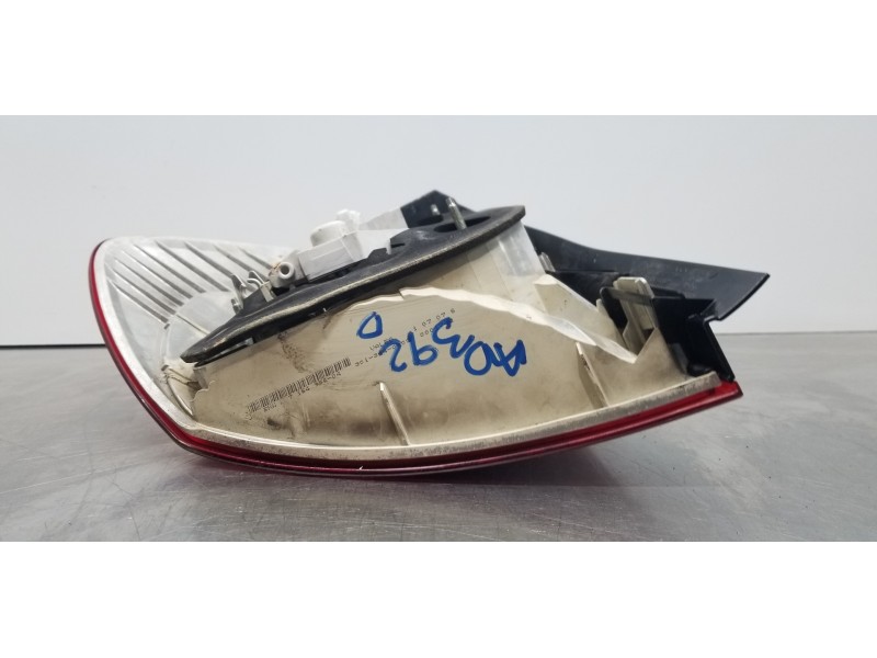 Recambio de piloto trasero derecho para bmw serie 1 berlina (e81/e87) 120d referencia OEM IAM 63217164956   Recambio de piloto trasero derecho para bmw serie 1 berlina (e81/e87) 120d referencia OEM IAM 63217164956