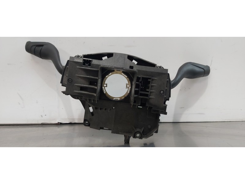 Recambio de mando multifuncion para ford transit kastenwagen (ttg) 350 l2 ambiente referencia OEM IAM 2369132  