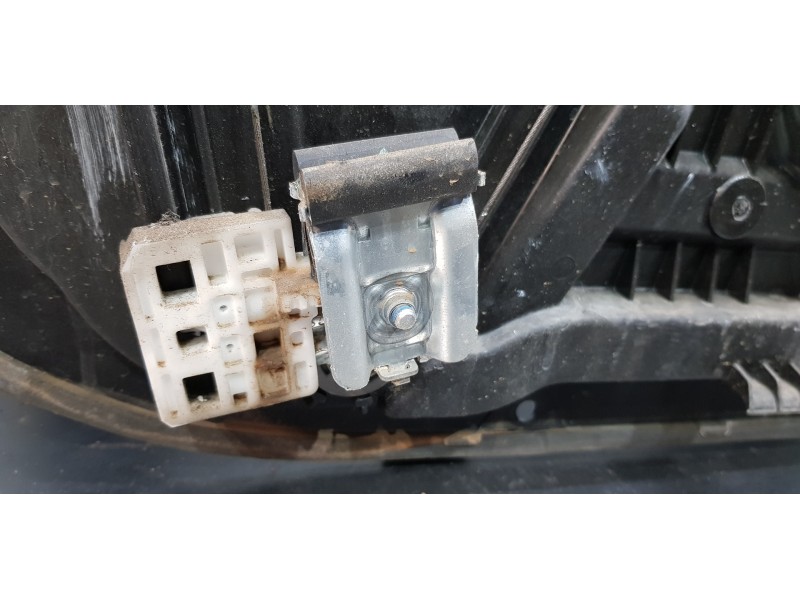 Recambio de elevalunas delantero derecho para hyundai i30 fastback tecno referencia OEM IAM 82460G4710 82481G4000 82460G4710