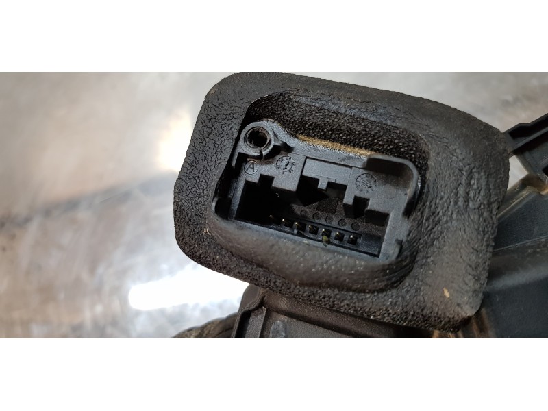 Recambio de cerradura puerta trasera izquierda para volkswagen polo (6r1) advance referencia OEM IAM 5K4839015F   Recambio de cerradura puerta trasera izquierda para volkswagen polo (6r1) advance referencia OEM IAM 5K4839015F