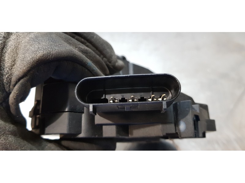 Recambio de cerradura puerta delantera derecha para ford focus lim. business referencia OEM IAM BM5AA21812BH   Recambio de cerradura puerta delantera derecha para ford focus lim. business referencia OEM IAM BM5AA21812BH