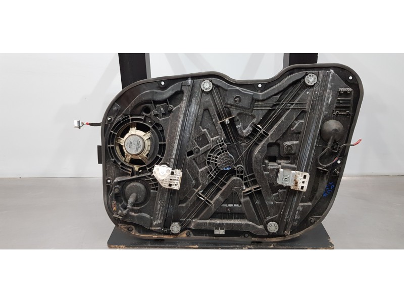 Recambio de elevalunas delantero izquierdo para hyundai i30 fastback tecno referencia OEM IAM 82450G4710 82470G4740 82471G4000