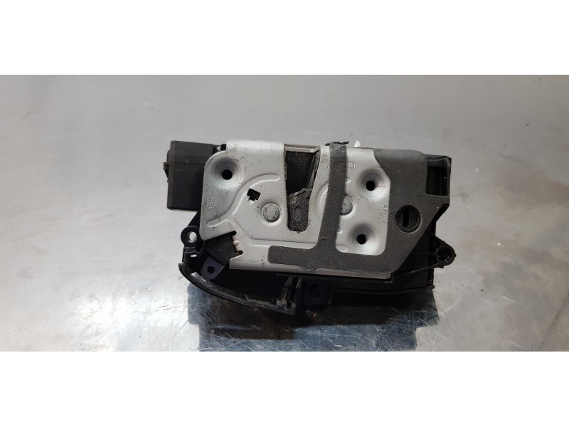 Recambio de cerradura puerta delantera derecha para ford focus lim. business referencia OEM IAM BM5AA21812BH   Recambio de cerradura puerta delantera derecha para ford focus lim. business referencia OEM IAM BM5AA21812BH