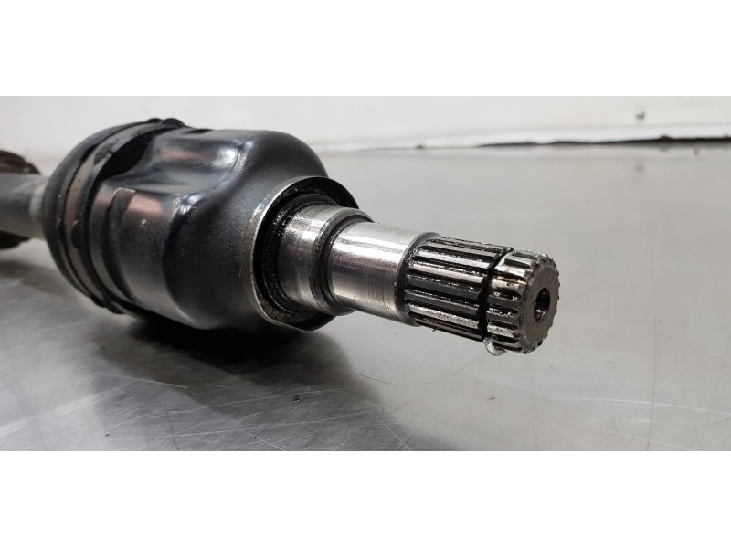 Recambio de transmision delantera derecha para toyota verso active referencia OEM IAM 434100F031   Recambio de transmision delantera derecha para toyota verso active referencia OEM IAM 434100F031