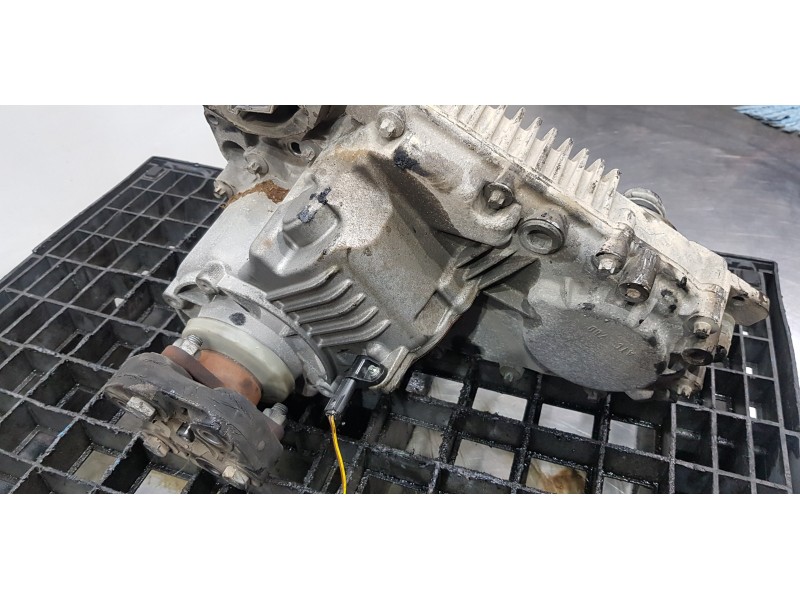 Recambio de caja transfer para bmw x5 (e70) 3.0d referencia OEM IAM 27107599886  