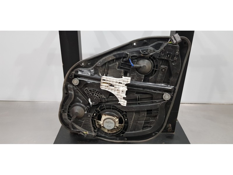 Recambio de elevalunas trasero derecho para hyundai i30 fastback tecno referencia OEM IAM 83460G4710 83481G4700 