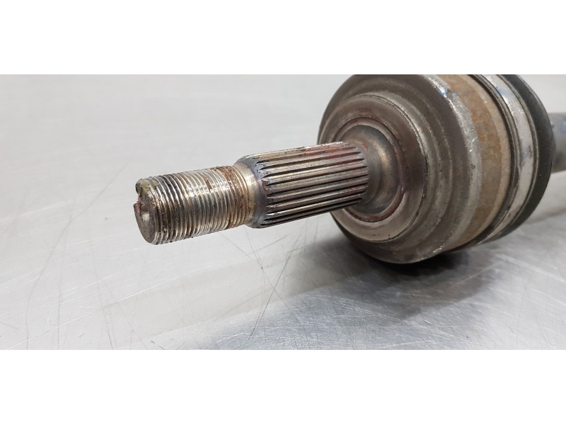 Recambio de transmision delantera derecha para toyota verso active referencia OEM IAM 434100F031   Recambio de transmision delantera derecha para toyota verso active referencia OEM IAM 434100F031