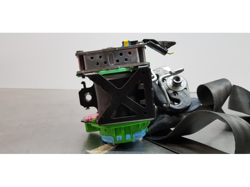 Recambio de cinturon seguridad delantero izquierdo para citroen c4 picasso exclusive referencia OEM IAM 8974XJ  