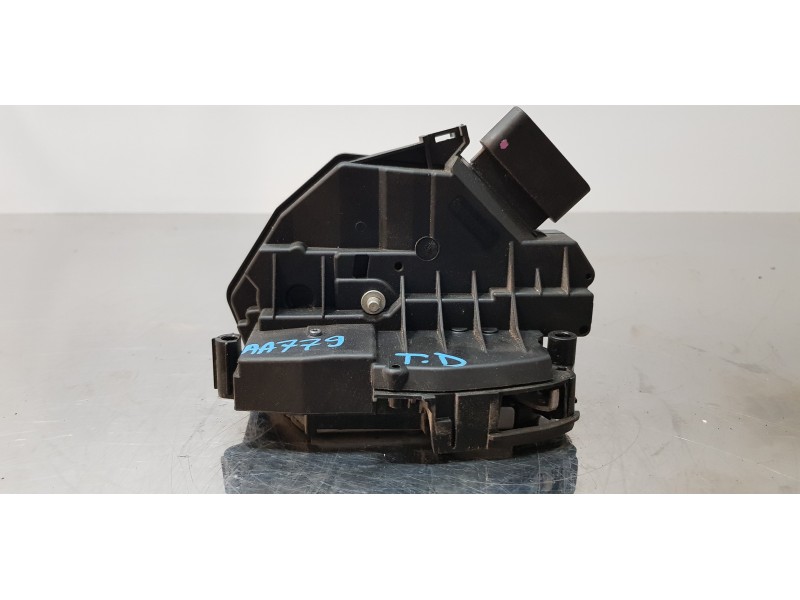 Recambio de cerradura puerta trasera derecha para ford focus lim. business referencia OEM IAM BM5AA26412AH   Recambio de cerradura puerta trasera derecha para ford focus lim. business referencia OEM IAM BM5AA26412AH