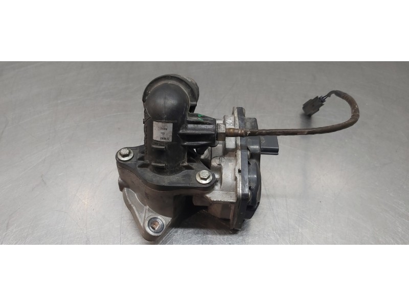 Recambio de valvula egr para renault kangoo furgón professional referencia OEM IAM 147104647R  