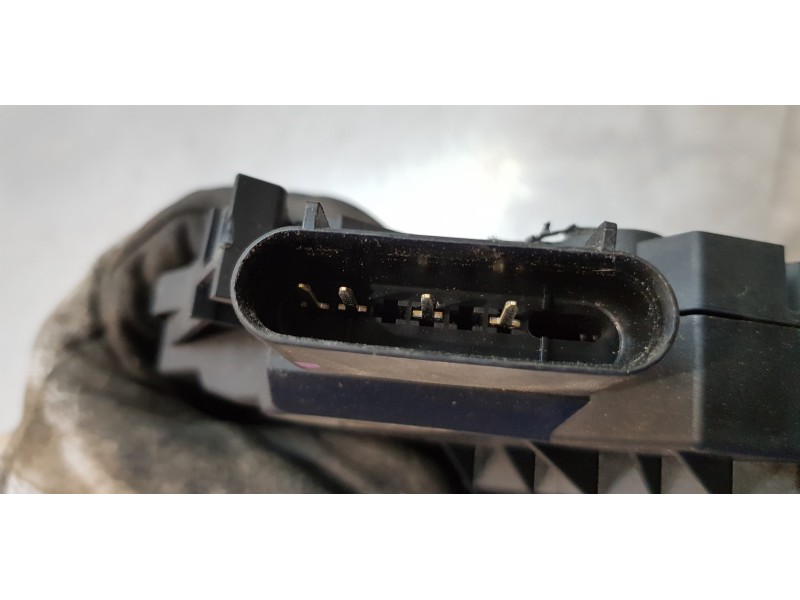 Recambio de cerradura puerta trasera derecha para ford focus lim. business referencia OEM IAM BM5AA26412AH   Recambio de cerradura puerta trasera derecha para ford focus lim. business referencia OEM IAM BM5AA26412AH
