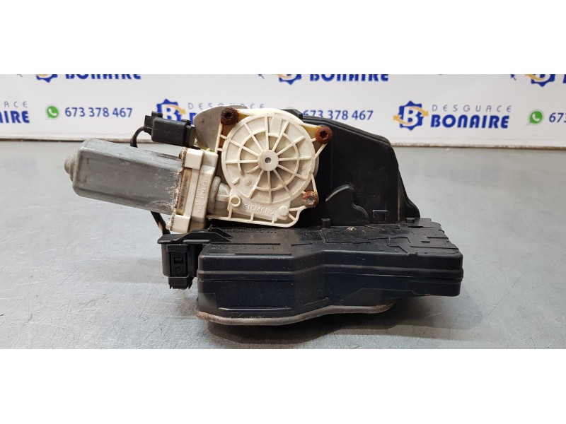 Recambio de cerradura puerta delantera derecha para bmw serie 7 (e65/e66) 735i referencia OEM IAM 7028908   Recambio de cerradura puerta delantera derecha para bmw serie 7 (e65/e66) 735i referencia OEM IAM 7028908