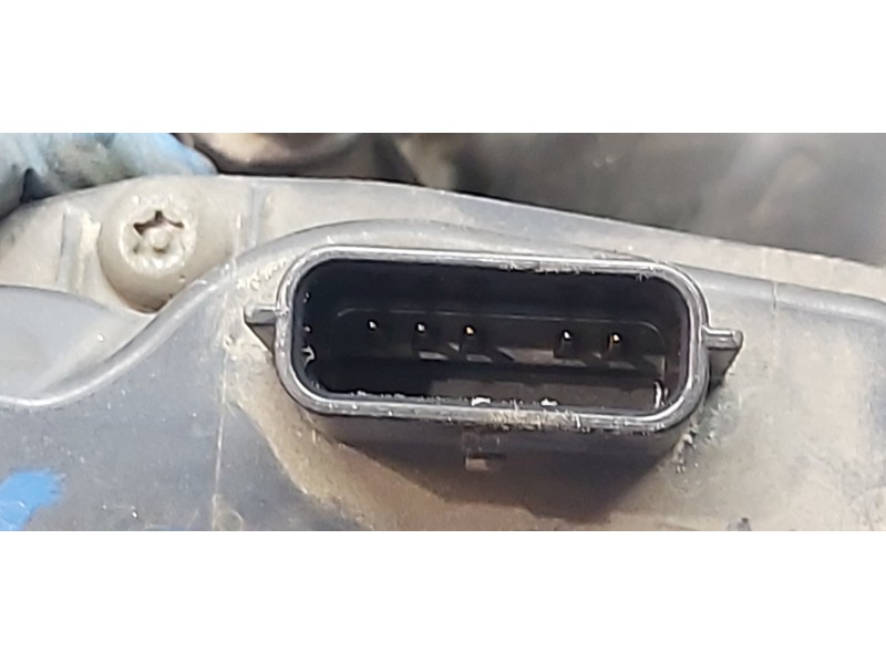 Recambio de valvula egr para renault kangoo furgón professional referencia OEM IAM 147104647R  