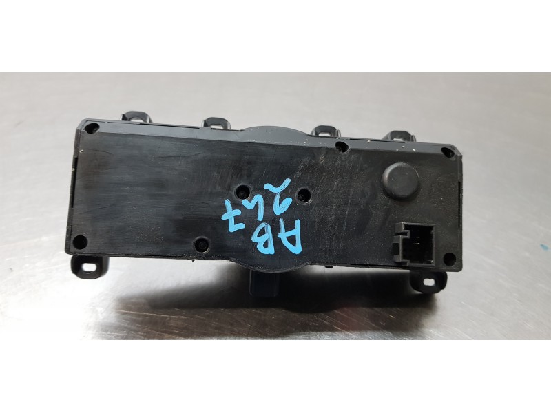 Recambio de mando calefaccion / aire acondicionado para mercedes clase r (w251) 320 cdi (251.022) referencia OEM IAM A1648700189