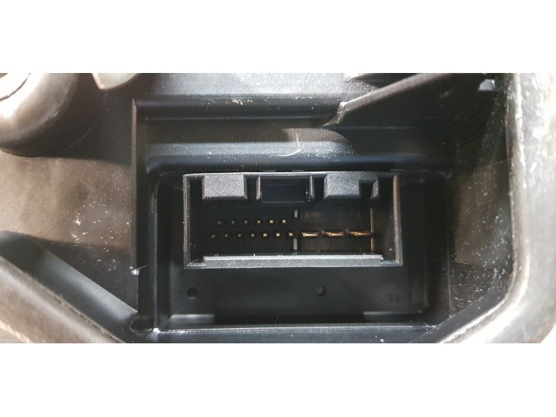 Recambio de cerradura puerta delantera derecha para bmw serie 7 (e65/e66) 735i referencia OEM IAM 7028908   Recambio de cerradura puerta delantera derecha para bmw serie 7 (e65/e66) 735i referencia OEM IAM 7028908