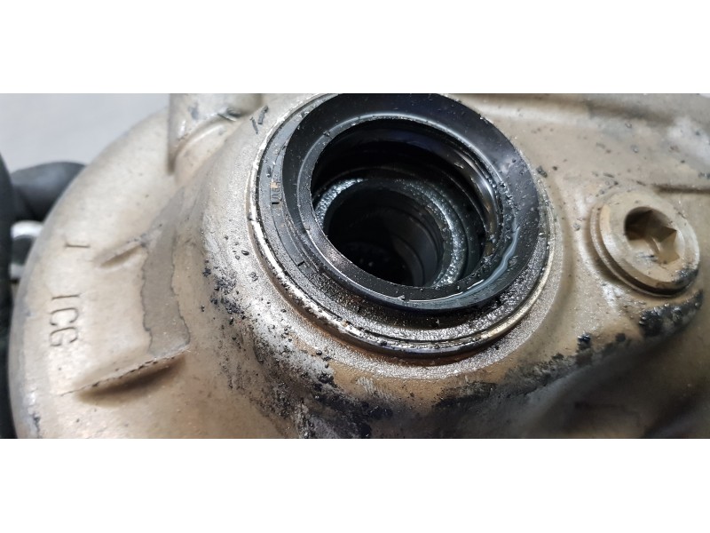 Recambio de diferencial delantero para bmw x5 (e70) 3.0d referencia OEM IAM 31507612956  