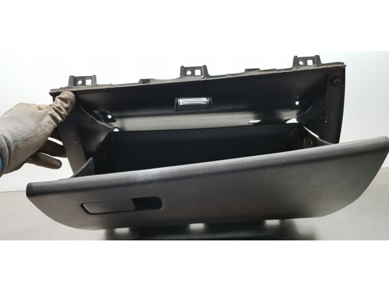 Recambio de guantera para hyundai i30 fastback tecno referencia OEM IAM 84540G4000TRY 84540G4000 