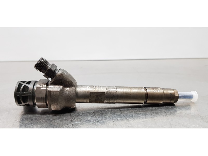 Recambio de inyector para bmw serie 1 lim. (f20) 118d referencia OEM IAM 7810702 0445110382  Recambio de inyector para bmw serie 1 lim. (f20) 118d referencia OEM IAM 7810702 0445110382