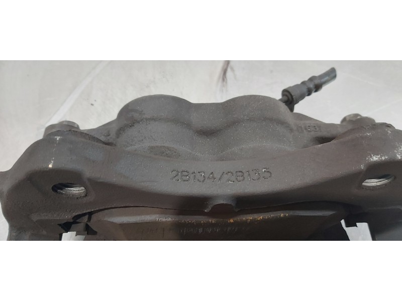 Recambio de pinza freno delantera derecha para ford transit kastenwagen (ttg) 350 l2 ambiente referencia OEM IAM 1783930   Recambio de pinza freno delantera derecha para ford transit kastenwagen (ttg) 350 l2 ambiente referencia OEM IAM 1783930