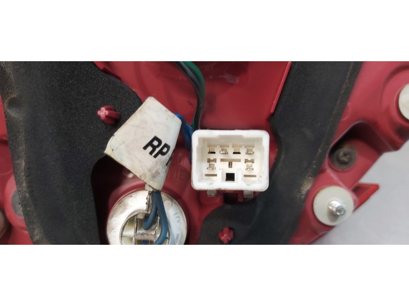 Recambio de piloto trasero derecho interior para kia carens ( ) basic referencia OEM IAM 92404A4500   Recambio de piloto trasero derecho interior para kia carens ( ) basic referencia OEM IAM 92404A4500