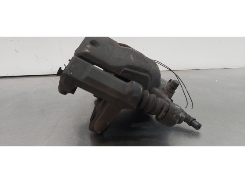 Recambio de pinza freno delantera izquierda para ford transit kastenwagen (ttg) 350 l2 ambiente referencia OEM IAM 1783932   Recambio de pinza freno delantera izquierda para ford transit kastenwagen (ttg) 350 l2 ambiente referencia OEM IAM 1783932