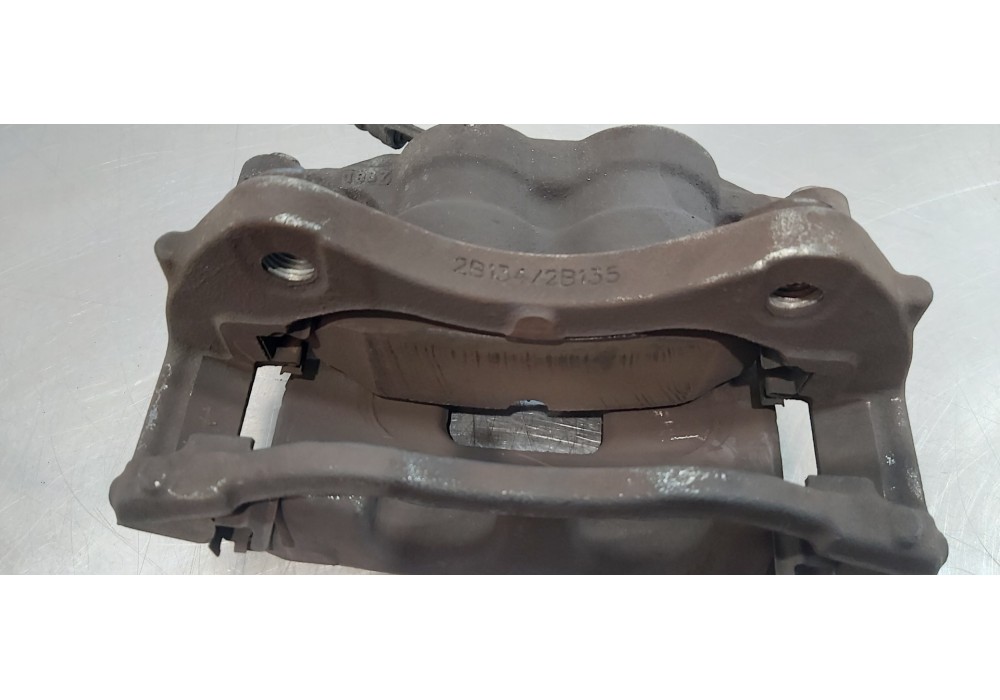 Recambio de pinza freno delantera izquierda para ford transit kastenwagen (ttg) 350 l2 ambiente referencia OEM IAM 1783932   Recambio de pinza freno delantera izquierda para ford transit kastenwagen (ttg) 350 l2 ambiente referencia OEM IAM 1783932