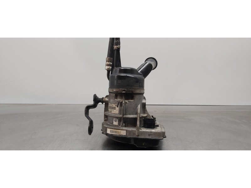 Recambio de bomba direccion para peugeot 308 premium referencia OEM IAM 9684979180  
