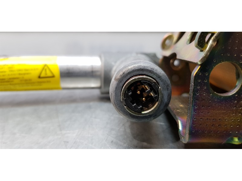 Recambio de cinturon seguridad trasero derecho para bmw serie 7 (e65/e66) 735i referencia OEM IAM 72117037836   Recambio de cinturon seguridad trasero derecho para bmw serie 7 (e65/e66) 735i referencia OEM IAM 72117037836