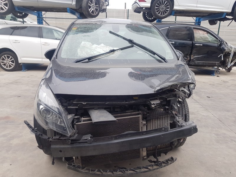 opel meriva b del año 2012