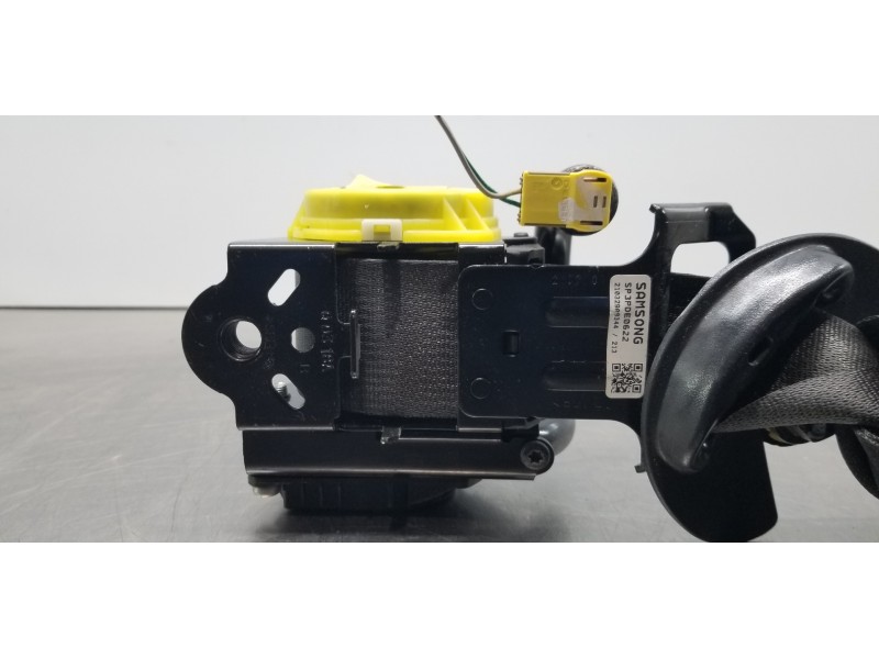 Recambio de kit airbag para hyundai i30 fastback tecno referencia OEM IAM 84710G4000TRY 56900G4000 84530G4000