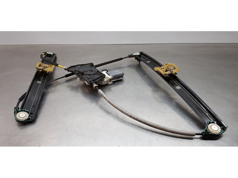 Recambio de elevalunas delantero derecho para audi a6 berlina (4a2) 40 tdi basic referencia OEM IAM 4K0837462 4K0959802 