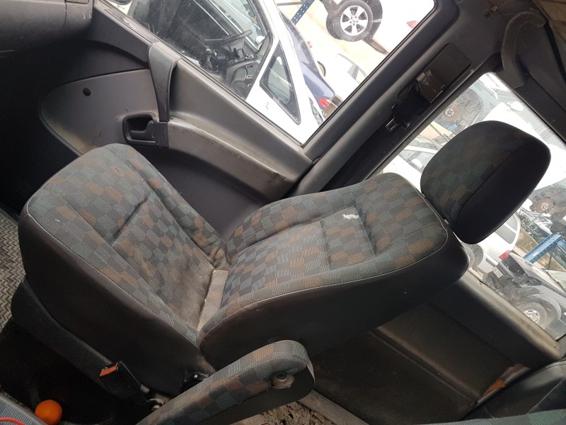 mercedes vito (w638) combi del año 2001