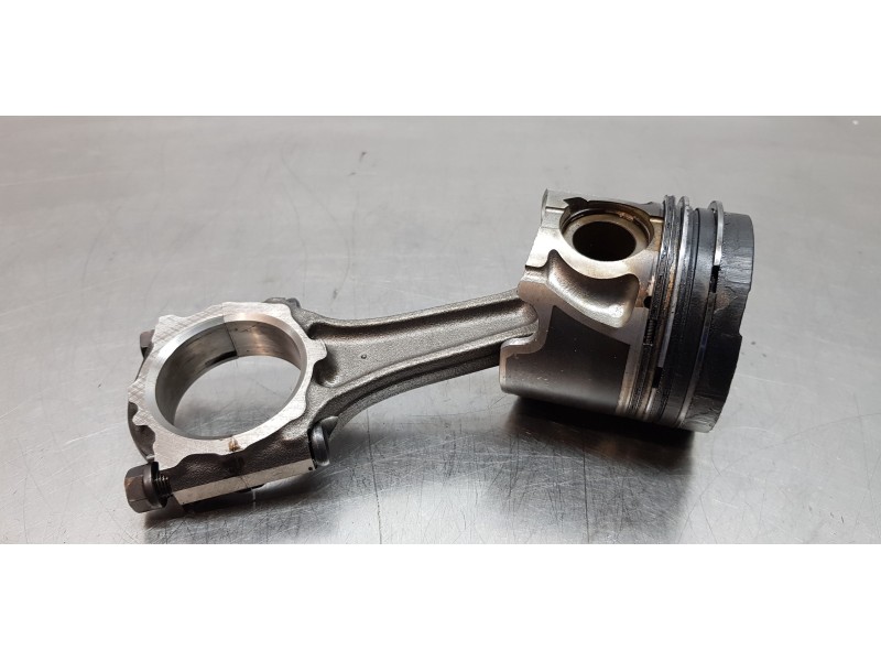 Recambio de biela para opel astra j lim. excellence referencia OEM IAM 94097788  