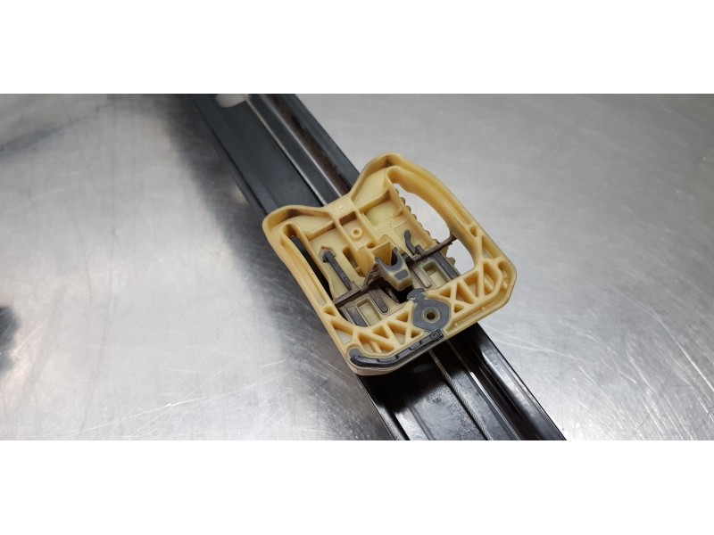 Recambio de elevalunas delantero derecho para audi a6 berlina (4a2) 40 tdi basic referencia OEM IAM 4K0837462 4K0959802 