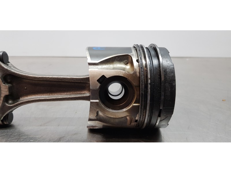 Recambio de biela para opel astra j lim. excellence referencia OEM IAM 94097788  