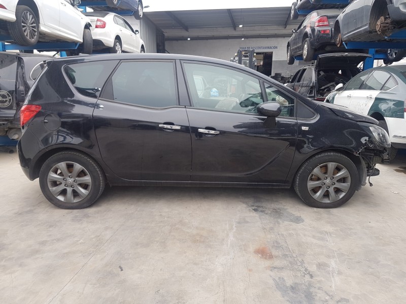 opel meriva b del año 2012