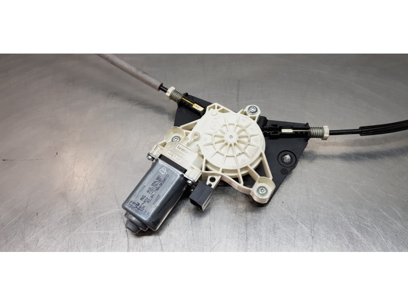 Recambio de elevalunas delantero izquierdo para audi a6 berlina (4a2) 40 tdi basic referencia OEM IAM 4K0837461 4K0959801 