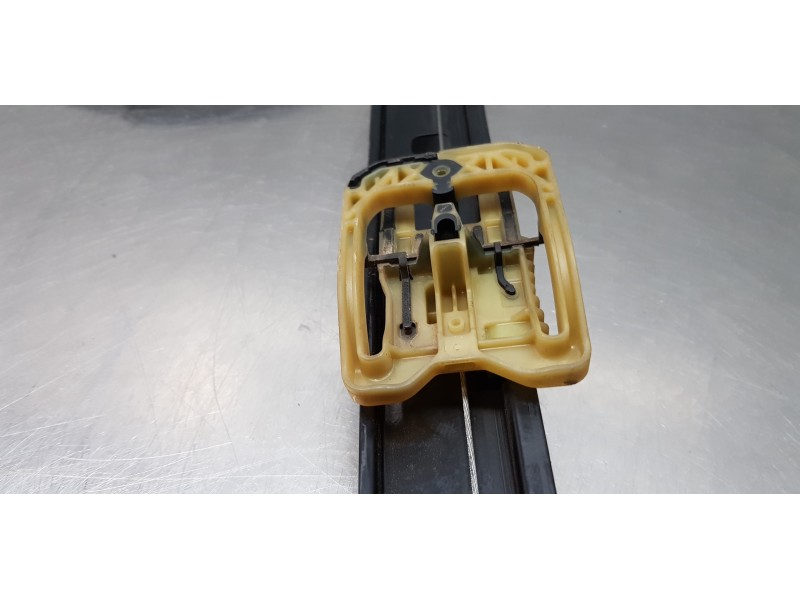 Recambio de elevalunas delantero izquierdo para audi a6 berlina (4a2) 40 tdi basic referencia OEM IAM 4K0837461 4K0959801 