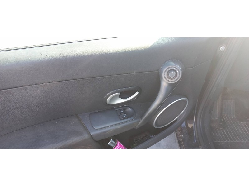 renault clio iii del año 2008